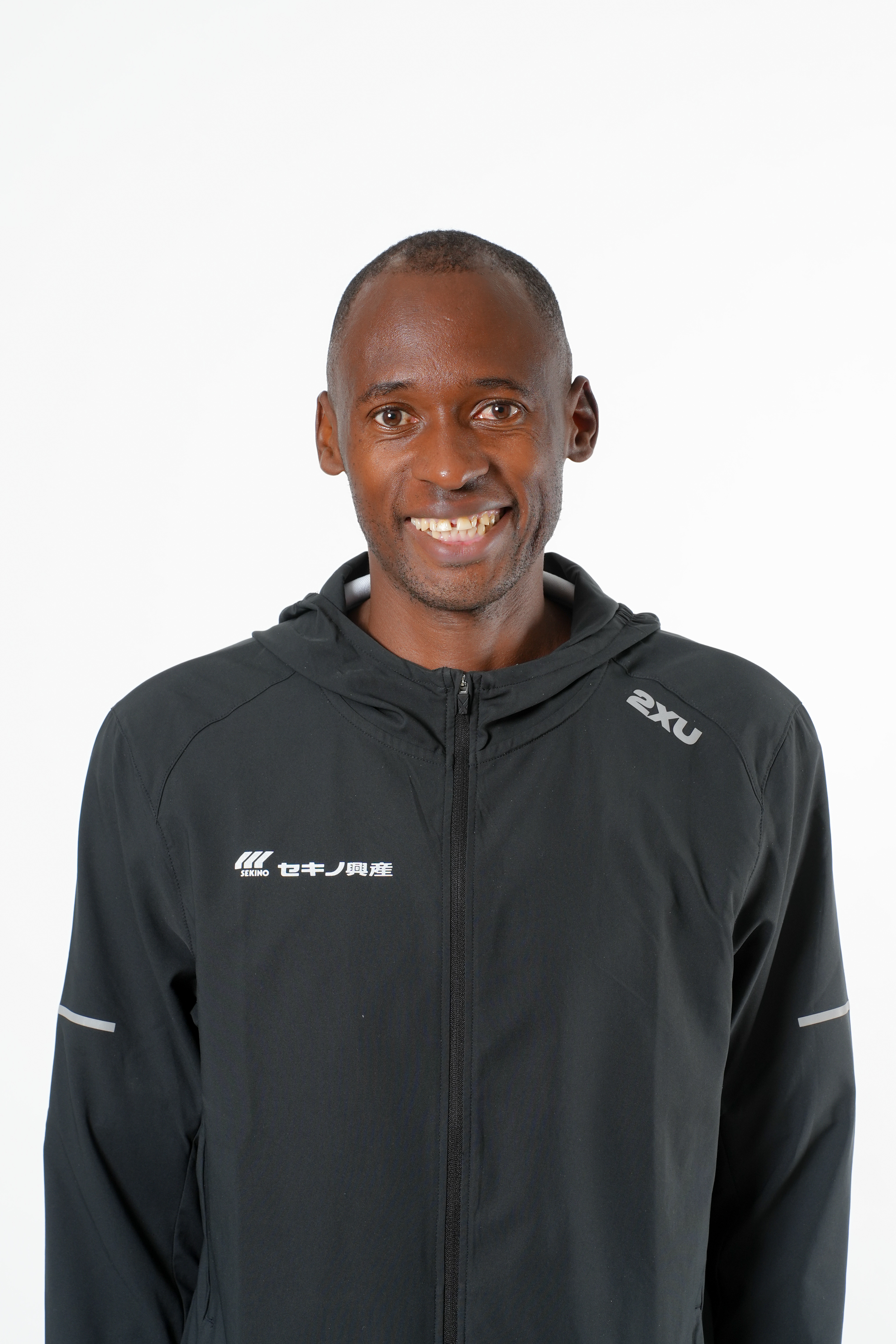 ジェームス ムオキの顔写真